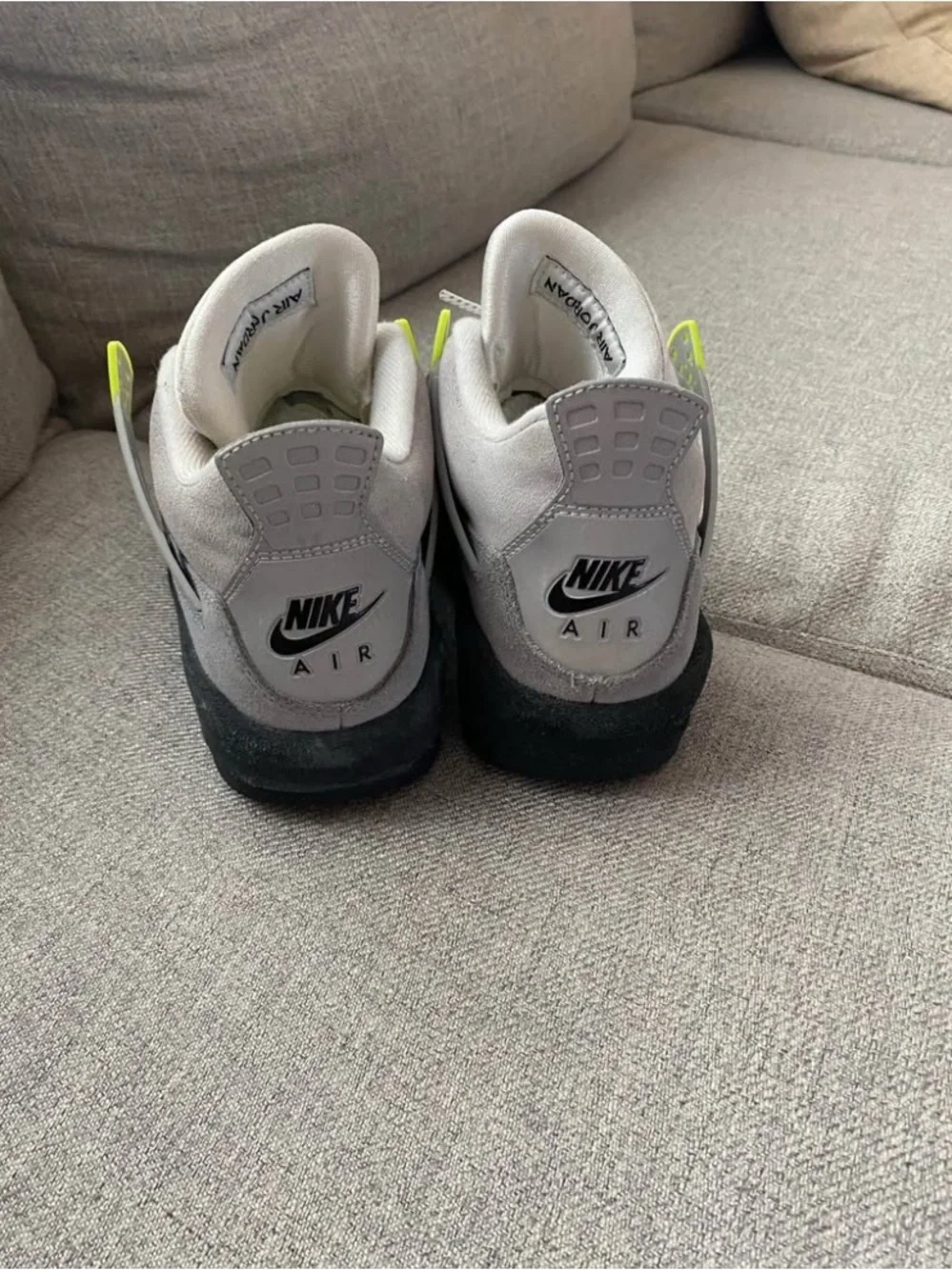 Air Jordan 4 Retro SE GS 'Neon 95